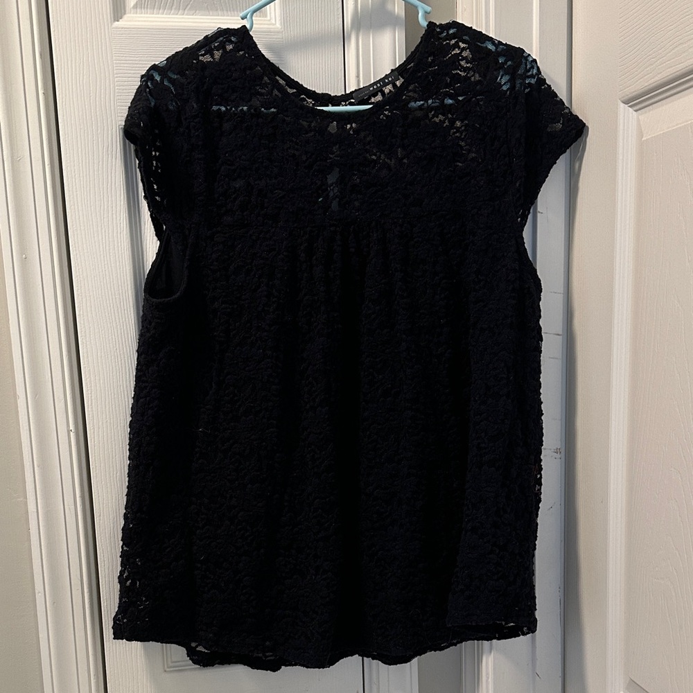 West Kei Elegant Black Lace Blouse